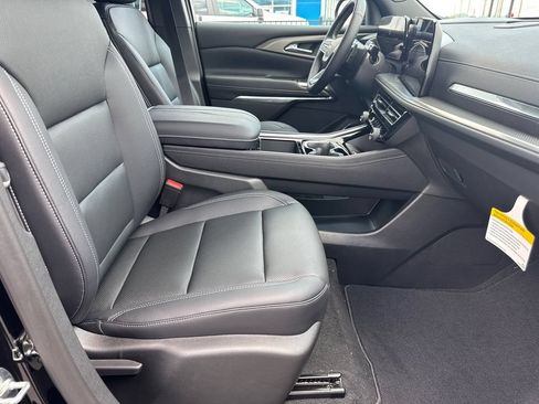 New 2026 Chevrolet Traverse LT w/ Enhanced Driving Package FWD image 14