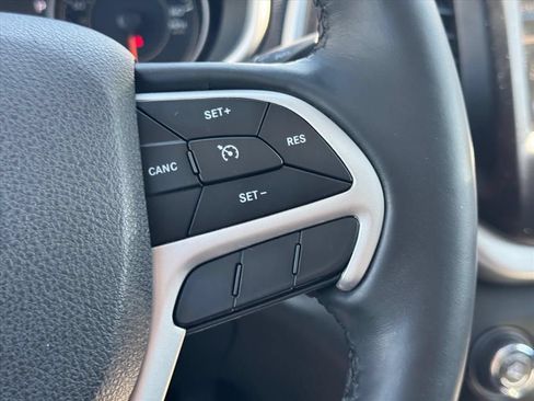 Used 2018 Jeep Cherokee Trailhawk w/ Quick Order Package 27L AWD/4WD image 20