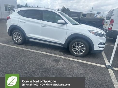 Used 2018 Hyundai Tucson SEL image 11