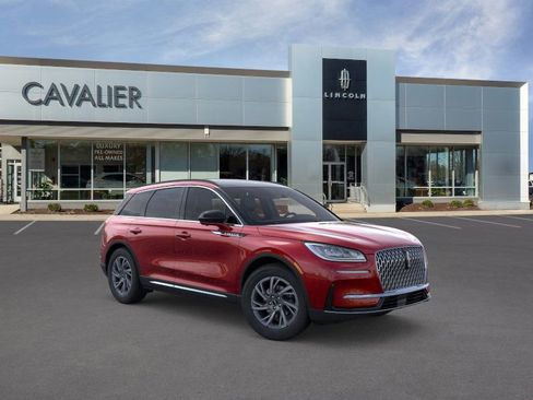 Used 2025 Lincoln Corsair Premiere w/ Equipment Group 101A image 7