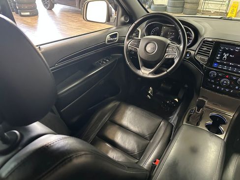 Certified 2022 Jeep Grand Cherokee Limited AWD/4WD image 14