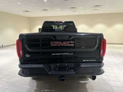 Used 2020 GMC Sierra 3500 Denali w/ Denali Ultimate Package AWD/4WD image 4