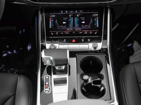 New 2026 Audi Q7 3.0T Premium Plus AWD/4WD image 18
