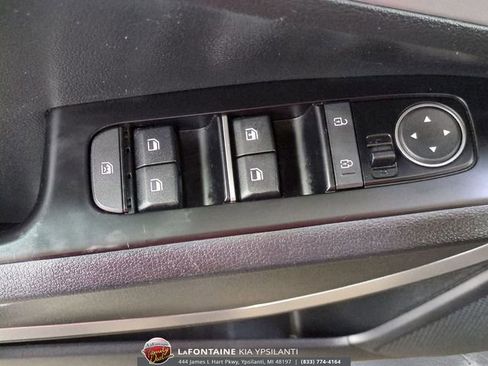 Certified 2023 Kia Soul LX w/ Option Group 015 image 15