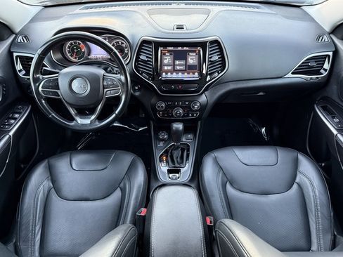 Used 2019 Jeep Cherokee Limited image 20