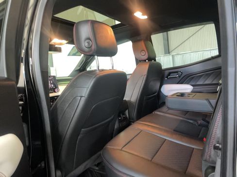 Used 2024 GMC Canyon AT4X w/ AT4X AEV Edition AWD/4WD image 23