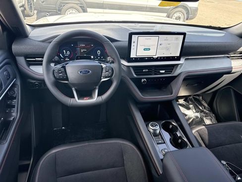 New 2026 Ford Explorer ST AWD/4WD image 36