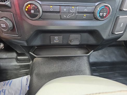 Used 2022 Ford F150 XL RWD image 26