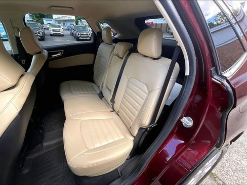 Used 2021 Ford Edge SEL w/ Convenience Package AWD/4WD image 25