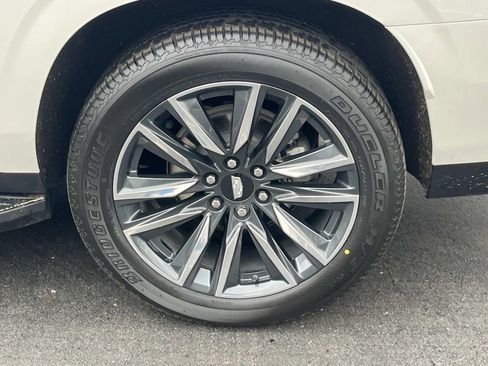 Certified 2023 Cadillac Escalade ESV Sport w/ Touring Package image 11