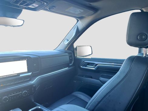 Used 2022 Chevrolet Silverado 1500 LTZ w/ LTZ Premium Package image 25