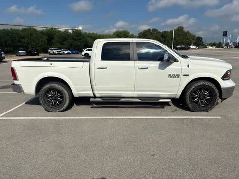 Used 2018 RAM 1500 Laramie RWD image 6