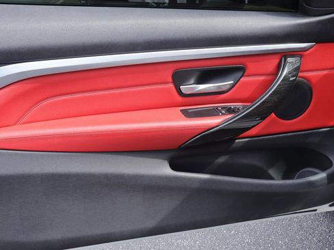 Used 2019 BMW 430i Coupe w/ M Sport Package RWD image 10