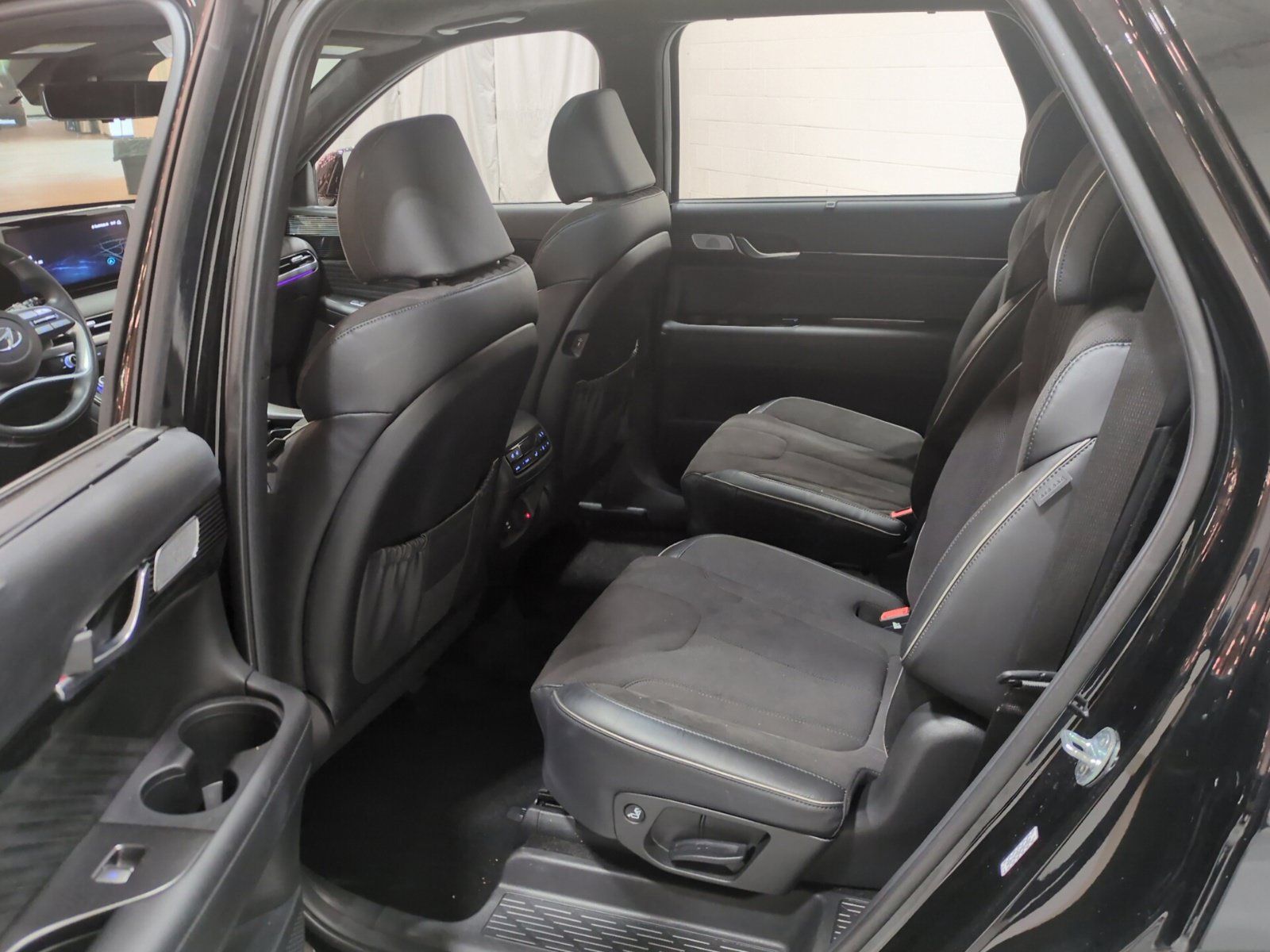 Certified 2024 Hyundai Palisade Calligraphy AWD/4WD image 14