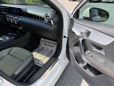 Used 2020 Mercedes-Benz A 35 AMG 4MATIC image 15