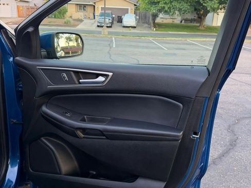 Used 2023 Ford Edge SEL w/ Convenience Package image 19
