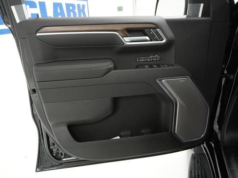 New 2026 Chevrolet Silverado 1500 High Country w/ High Country Premium Package AWD/4WD image 10