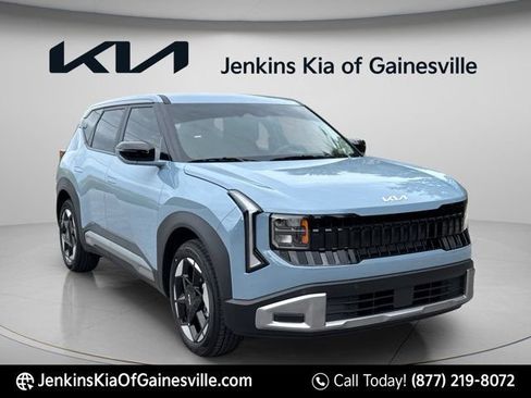 New 2027 Kia Seltos S FWD image 1