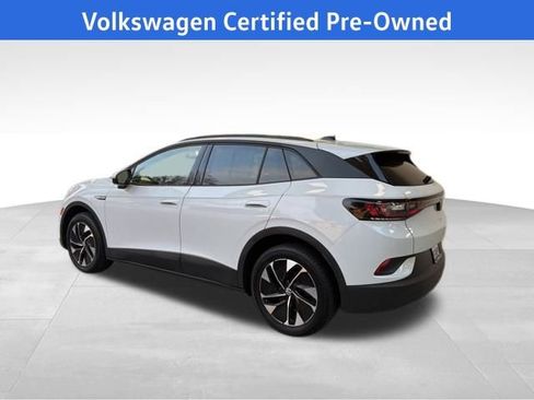 Certified 2022 Volkswagen ID.4 Pro image 4