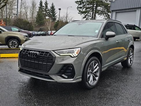Used 2023 Audi Q3 2.0T Premium Plus image 7
