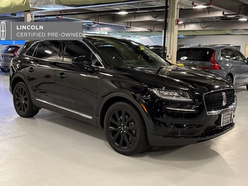 Used 2023 Lincoln Nautilus Reserve w/ Monochromatic Package AWD/4WD image 1