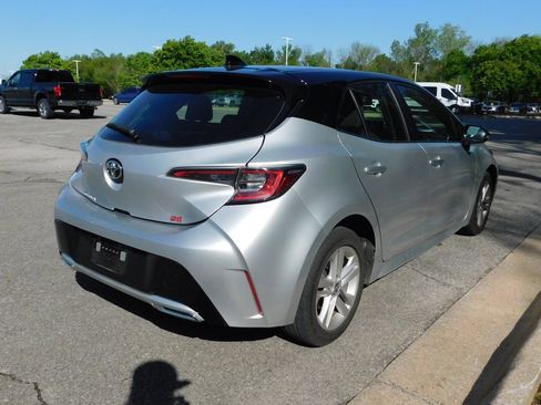 Used 2021 Toyota Corolla SE FWD image 4