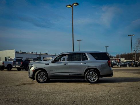 Certified 2023 GMC Yukon Denali Ultimate image 7