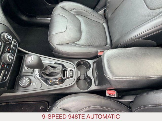 Certified 2021 Jeep Cherokee Limited AWD/4WD image 16