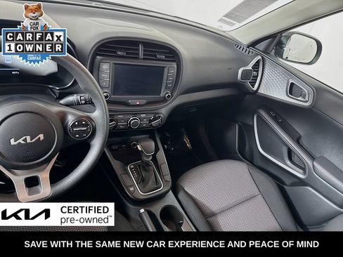 Certified 2025 Kia Soul LX w/ LX Technology Package FWD image 25