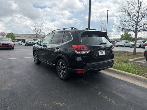 Used 2022 Subaru Forester Limited w/ Popular Package #3 image 5