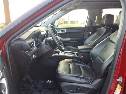 Used 2021 Ford Explorer Limited w/ Equipment Group 301A AWD/4WD image 25