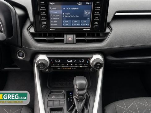 Used 2021 Toyota RAV4 XLE w/ Convenience Package FWD image 15