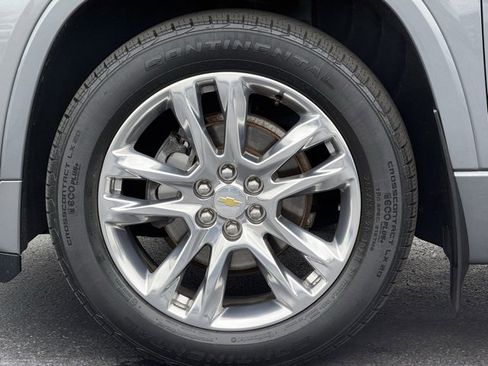 Used 2020 Chevrolet Traverse High Country image 13