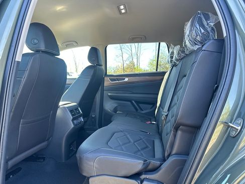 New 2026 Volkswagen Atlas SE AWD/4WD image 13