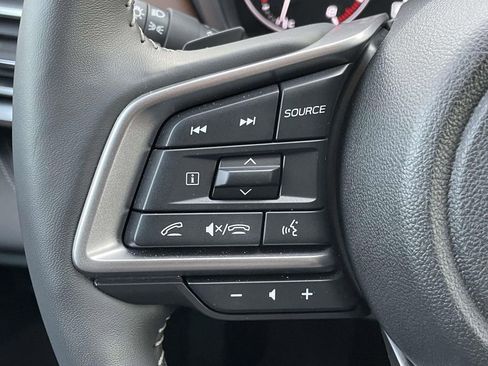 Used 2025 Subaru Outback Touring XT image 10