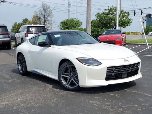 New 2026 Nissan Z Sport w/ Floor Mat Package RWD image 31