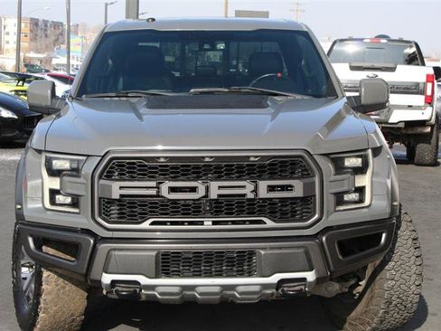Used 2018 Ford F150 Raptor w/ Equipment Group 802A Luxury image 3
