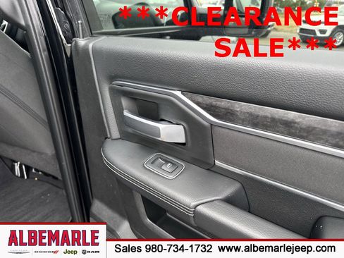 Used 2024 RAM 2500 Big Horn w/ Night Edition image 34