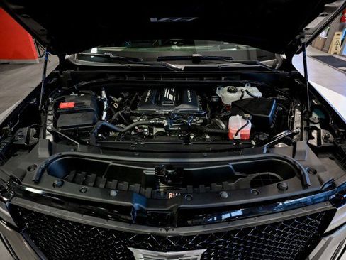 Used 2023 Cadillac Escalade V w/ LPO, ONYX Package image 59