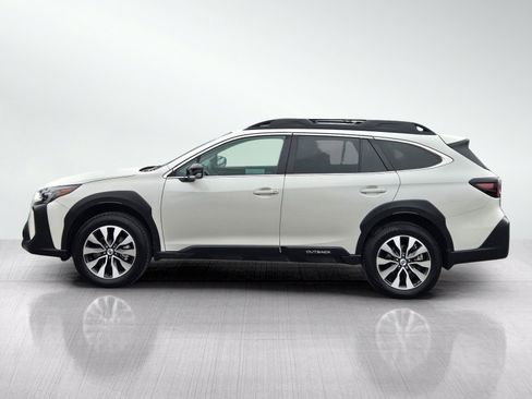 Used 2025 Subaru Outback Limited w/ Popular Package #2 AWD/4WD image 7