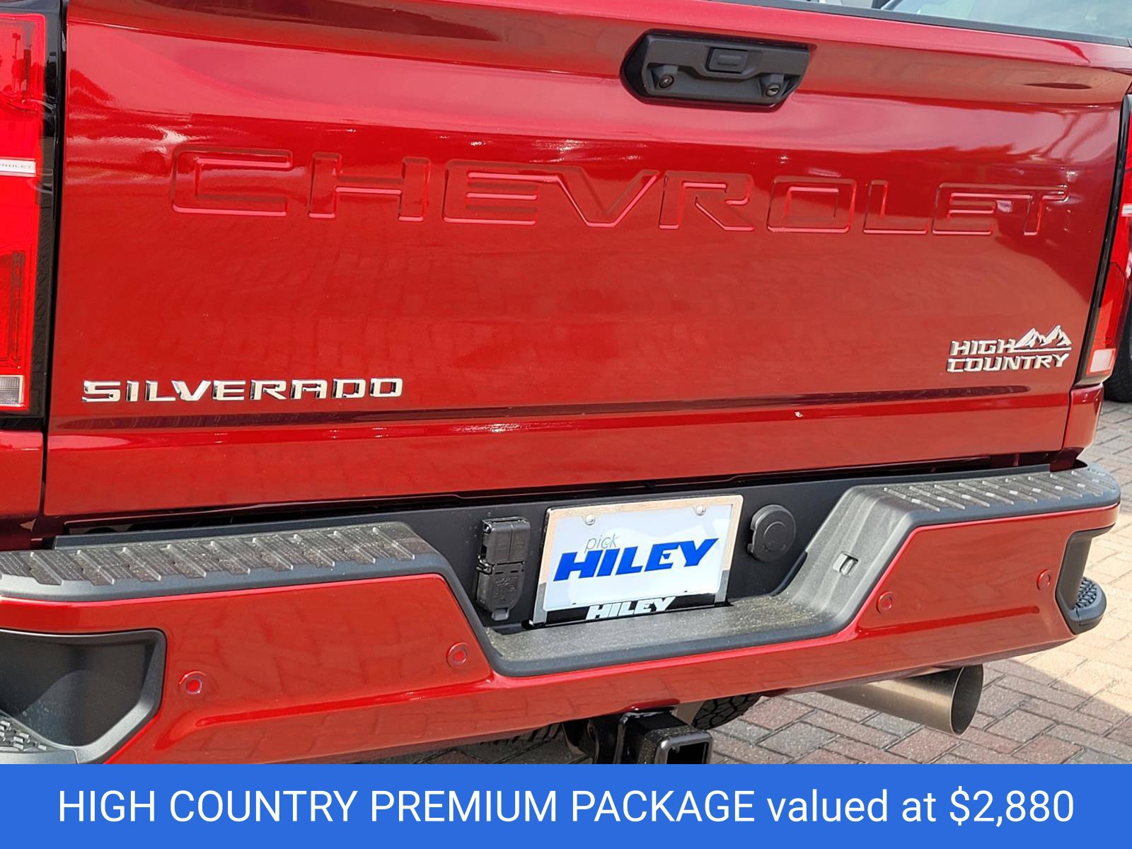 New 2026 Chevrolet Silverado 2500 High Country w/ High Country Premium Package AWD/4WD image 4