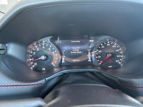 Used 2025 Jeep Compass Trailhawk AWD/4WD image 40