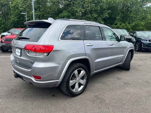 Used 2014 Jeep Grand Cherokee Overland w/ Advanced Technology Group AWD/4WD image 31