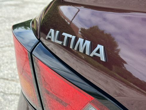 Certified 2023 Nissan Altima 2.5 SV AWD/4WD image 9