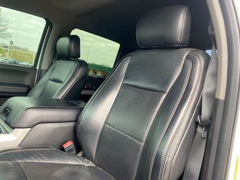 Used 2019 Ford F250 Lariat w/ Lariat Ultimate Package image 11