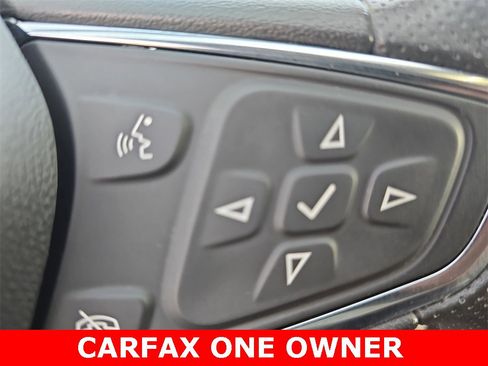 Used 2024 Chevrolet Malibu LT image 18