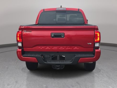Used 2023 Toyota Tacoma SR5 w/ Technology Package RWD image 6