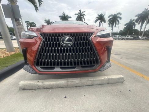 Used 2023 Lexus NX 350 AWD image 9