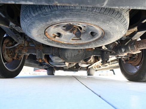 Used 2018 GMC Savana 2500 LS image 14