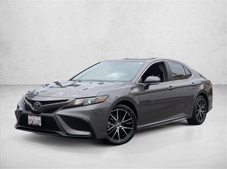 Used 2023 Toyota Camry SE video 1